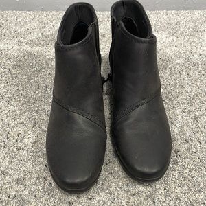 Cloudsteppers by Clarks.